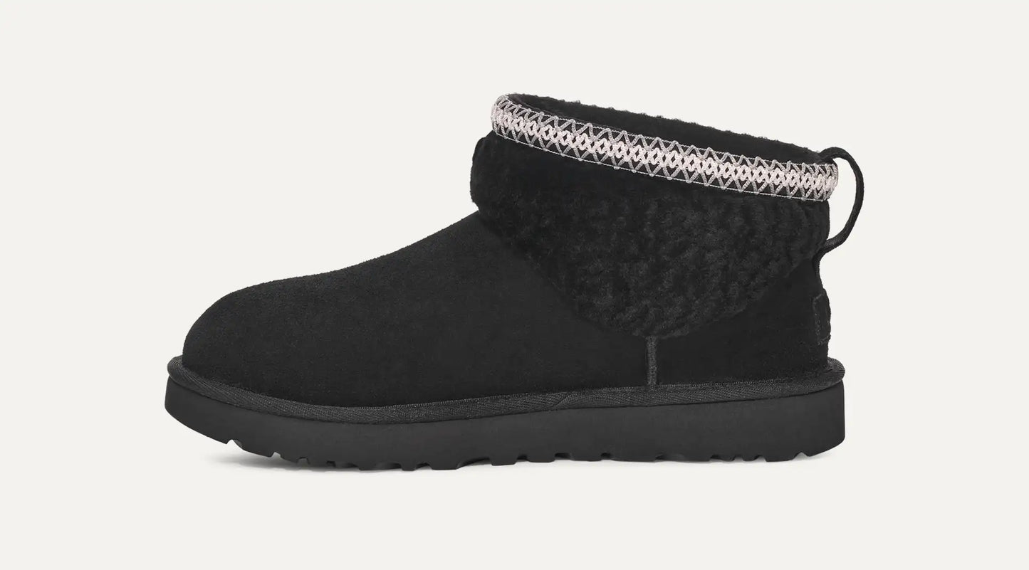 Women's Classic Ultra Mini Maxi Curly Boot Black