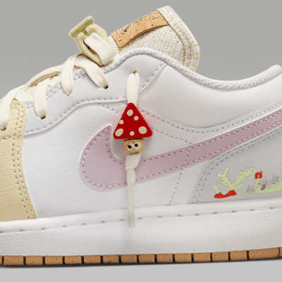 Air Jordan 1 Low SE