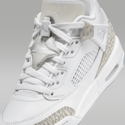 Jordan Spizike Low White/Metallic Silver/Barely Blue/Neutral Grey