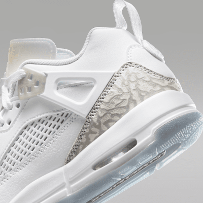 Jordan Spizike Low White/Metallic Silver/Barely Blue/Neutral Grey