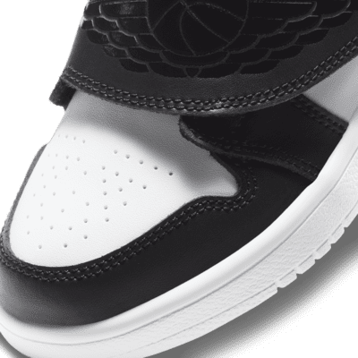 Jordan 1 Black